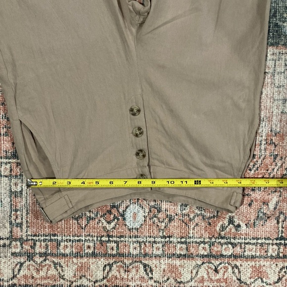 Hem & Thread Linen Khaki Pants - Picture 4 of 7